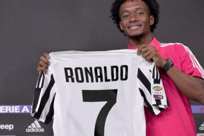 cr7-cristiano-ronaldo-maglietta cr7-cristiano-ronaldo-maglietta