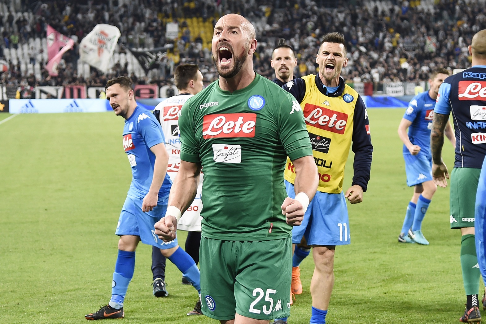 Pepe reina, Pepe Reina curiosità e intervista